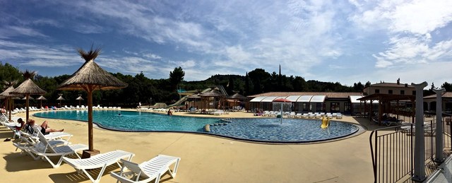 Parc aquatique au Camping du Lubéron