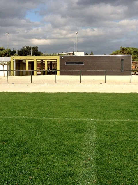 Vestiaires au stade de Lurian